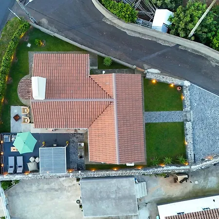 Assomada House Feriehus *